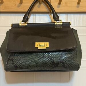 Unbranded M Black/Green Snakeskin Look Crossbody VGUC 😊😊